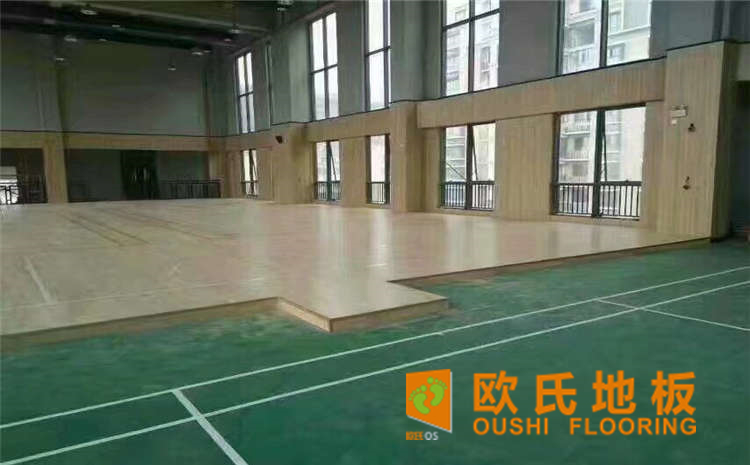 重庆体育木地板直销