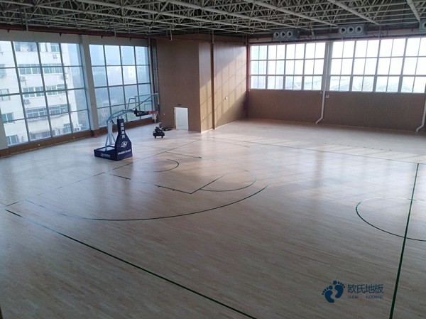 俄勒冈松NBA篮球场木地板安装工艺