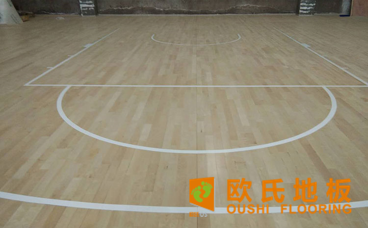 专业的排球馆木地板造价是的多少？